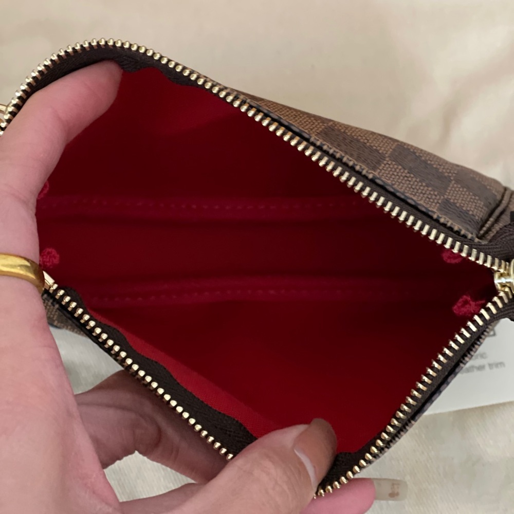Lv mini pouch - Picture 7 of 14